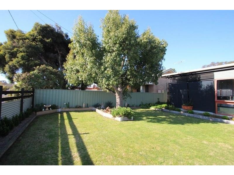 480 Ashford Street, Lavington NSW 2641