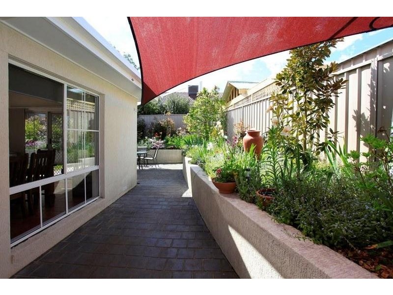 41 Doulton Drive, West Albury NSW 2640