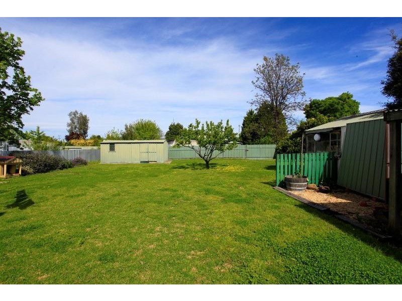 389 Urana Road, Lavington NSW 2641