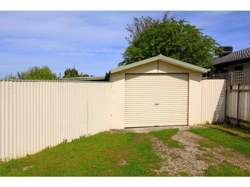 389 Urana Road, Lavington NSW 2641