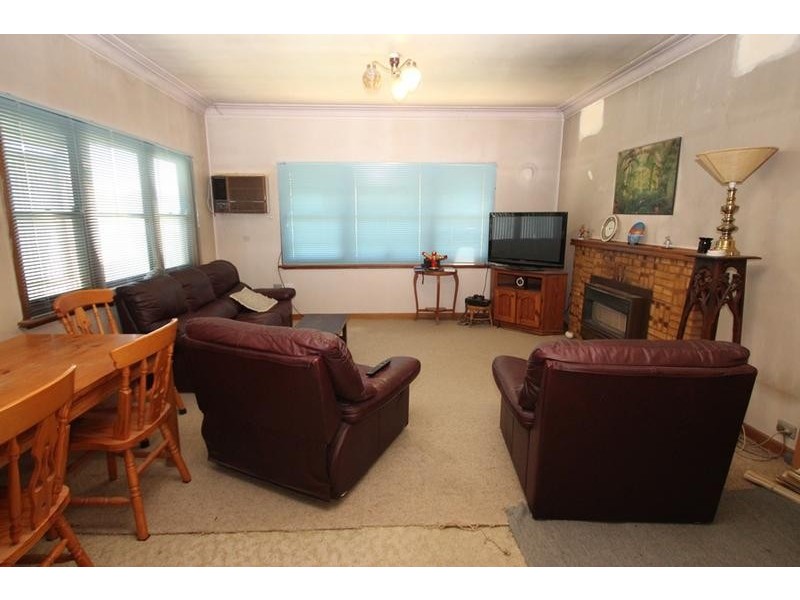 494 Wagga Road, Lavington NSW 2641