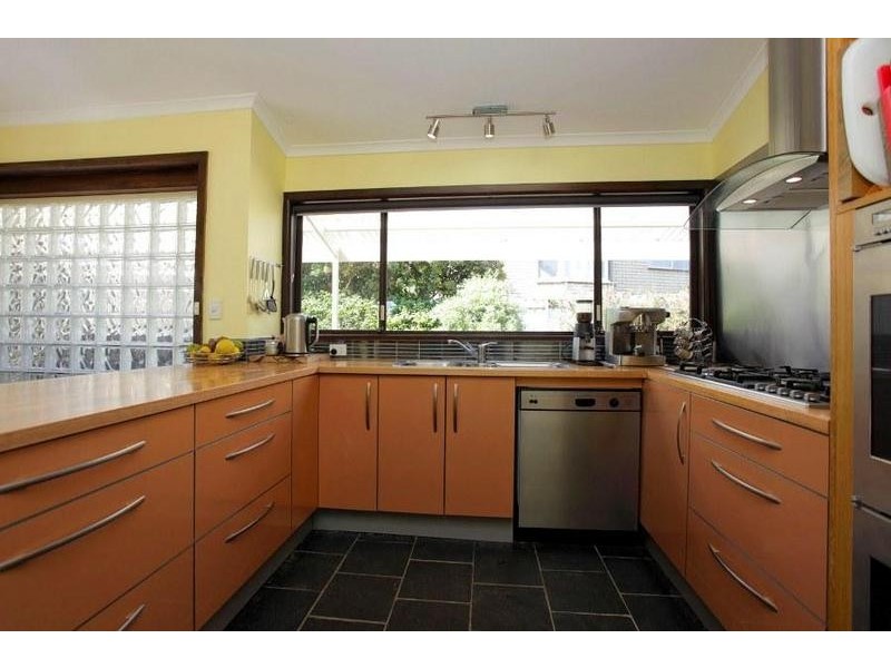 1012 Yensch Avenue, North Albury NSW 2640