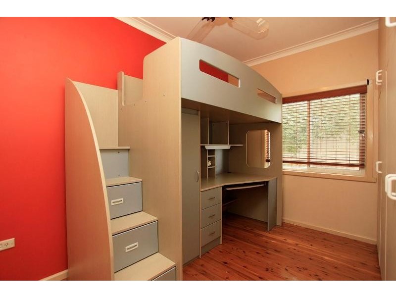 557 Brown Street, Lavington NSW 2641