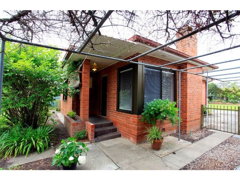 954 Sylvania Avenue, North Albury NSW 2640