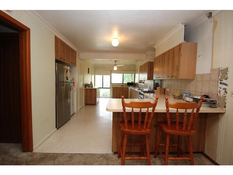 318 Sutherland Street, Lavington NSW 2641