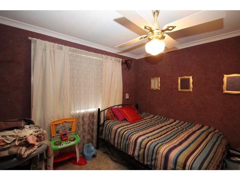 318 Sutherland Street, Lavington NSW 2641