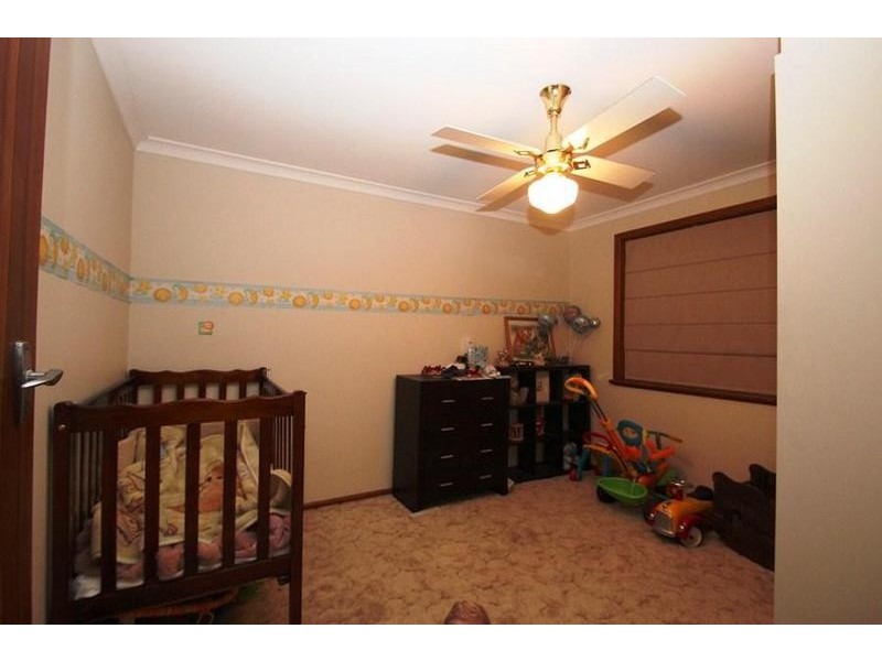 318 Sutherland Street, Lavington NSW 2641