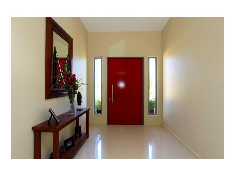 26 Carisbrook Court, Table Top NSW 2640