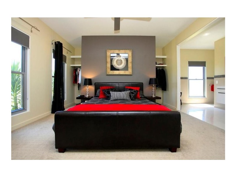 26 Carisbrook Court, Table Top NSW 2640