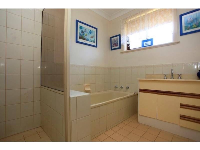 561 Milton Street, North Albury NSW 2640