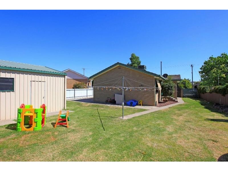 561 Milton Street, North Albury NSW 2640