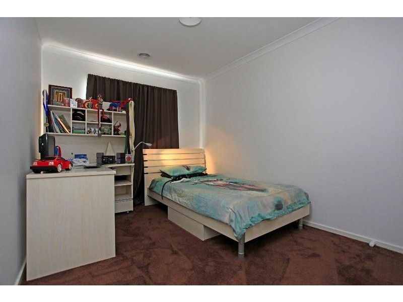 69 Robbins Drive, East Albury NSW 2640