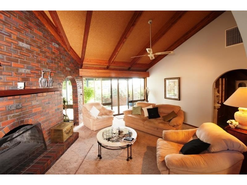 406 Carlma Crescent, Lavington NSW 2641