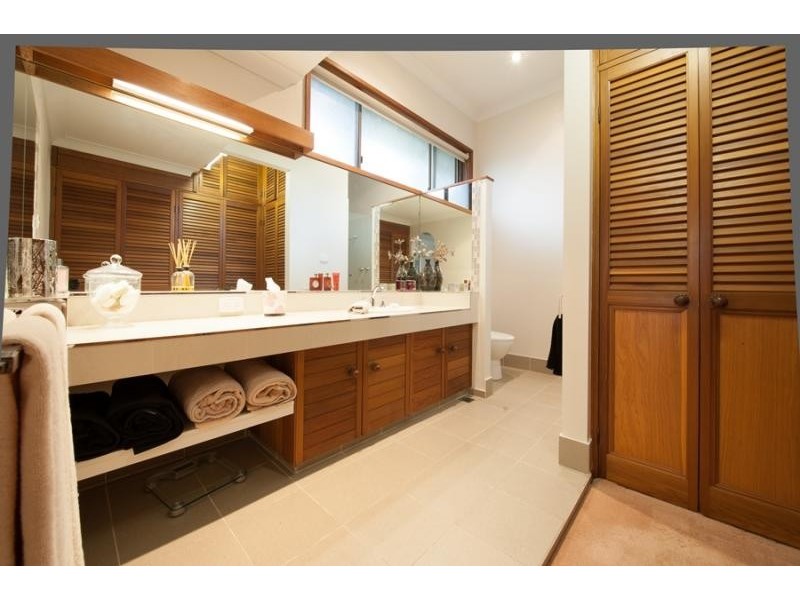 406 Carlma Crescent, Lavington NSW 2641