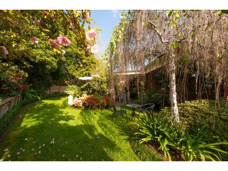 406 Carlma Crescent, Lavington NSW 2641