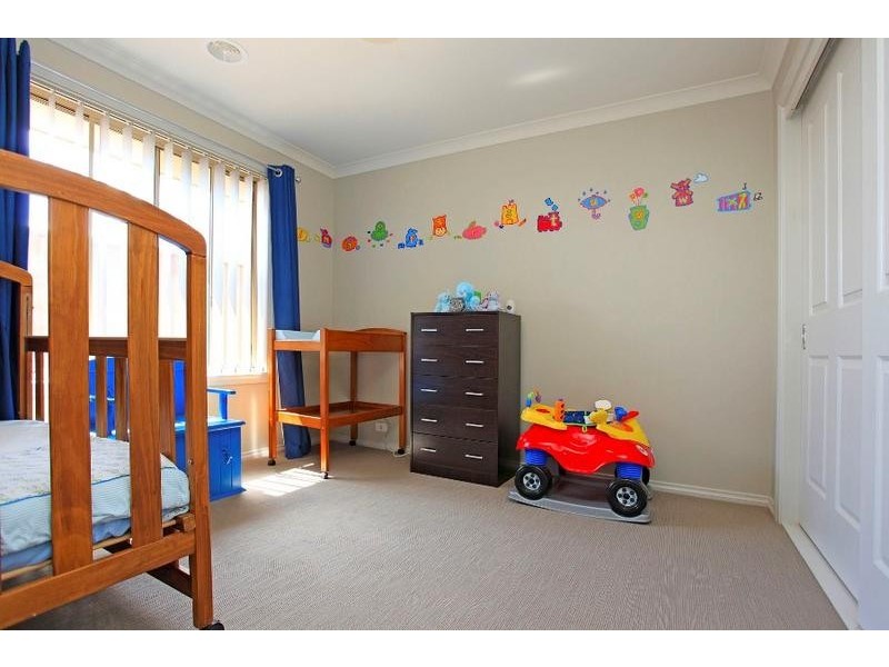 86 Honeyeater Circuit, Thurgoona NSW 2640