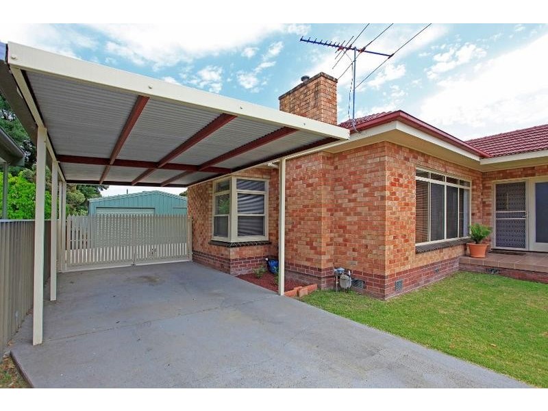 993 Tullimbar Street, North Albury NSW 2640