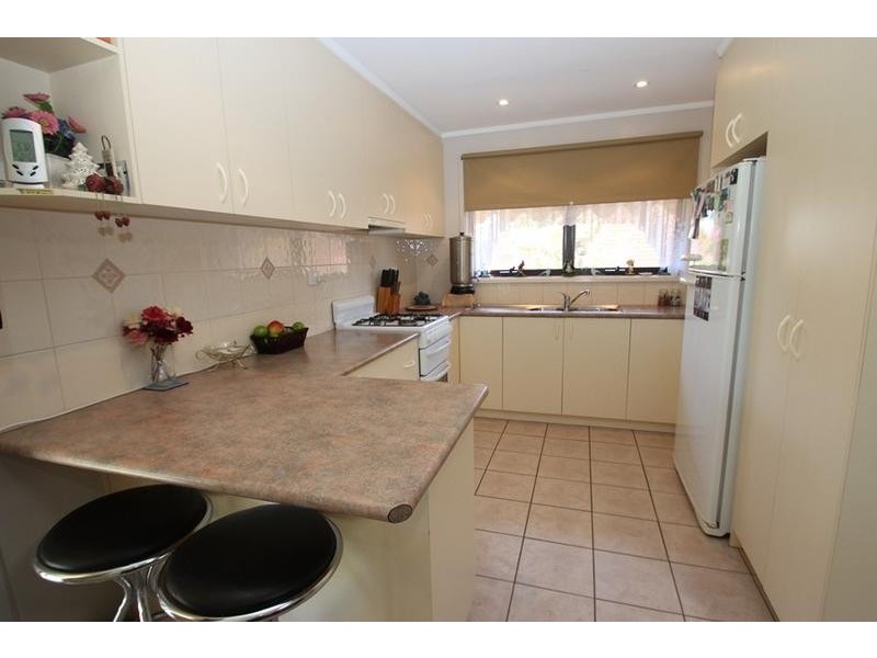 26 Goolagar Crescent, Lavington NSW 2641