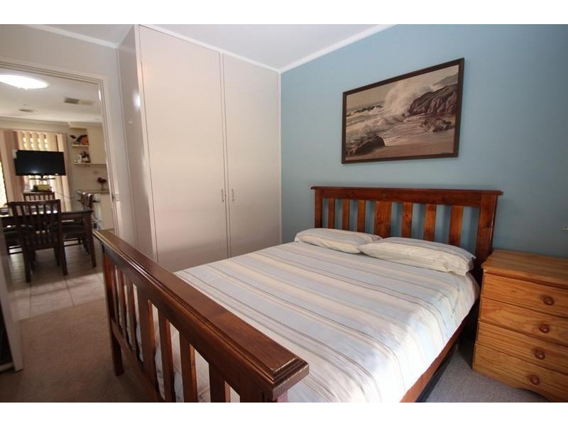 26 Goolagar Crescent, Lavington NSW 2641