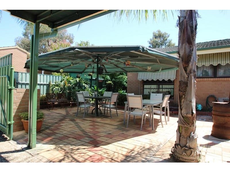 26 Goolagar Crescent, Lavington NSW 2641