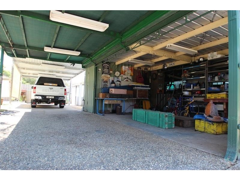 26 Goolagar Crescent, Lavington NSW 2641