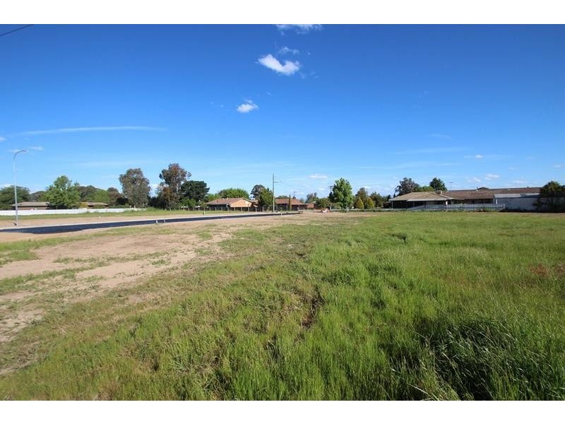 Lot 1, 648 Prune Street, Lavington NSW 2641