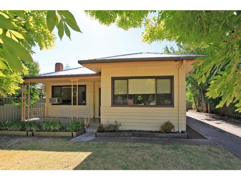 428 Schubach Street, East Albury NSW 2640