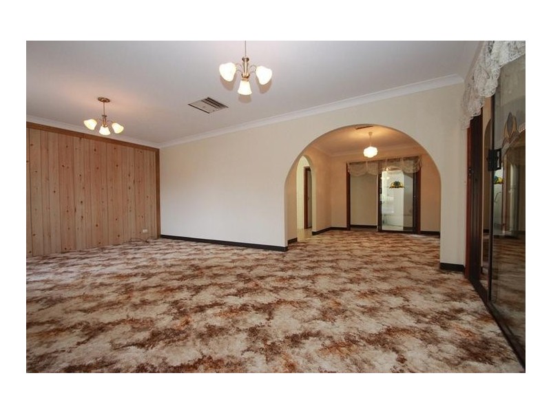 567 Buchhorn Street, Lavington NSW 2641