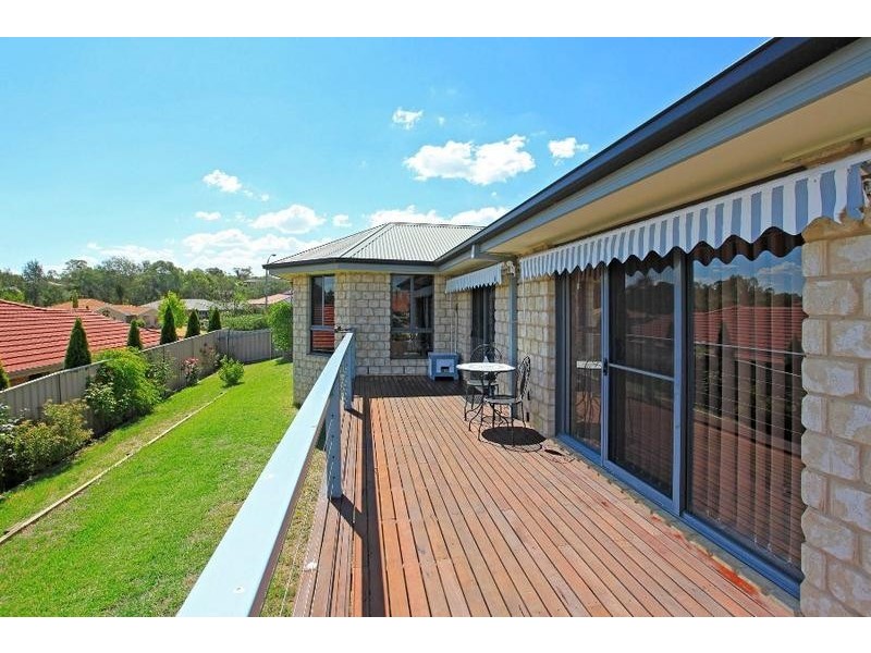 6 Hurworth Court, West Albury NSW 2640