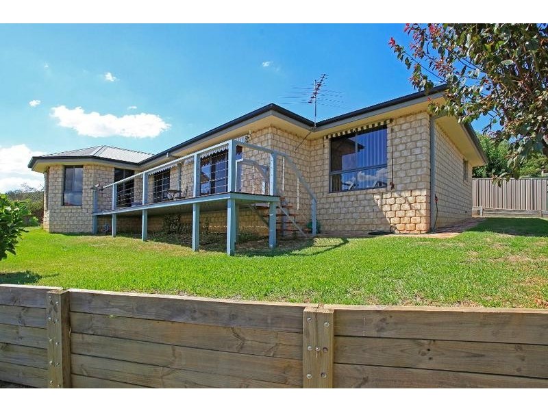 6 Hurworth Court, West Albury NSW 2640