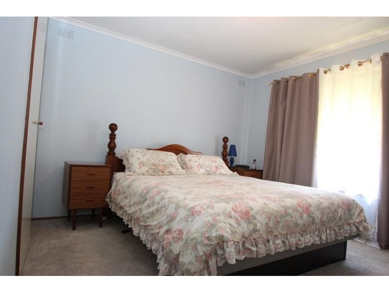 354 Sutherland Street, Lavington NSW 2641