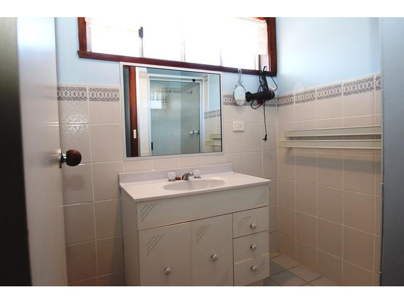 354 Sutherland Street, Lavington NSW 2641