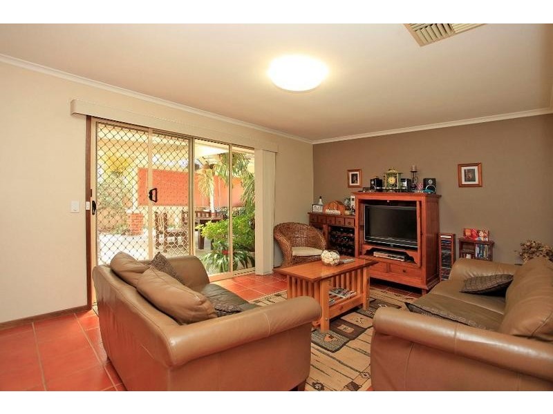 35 Hallam Street, Glenroy NSW 2640