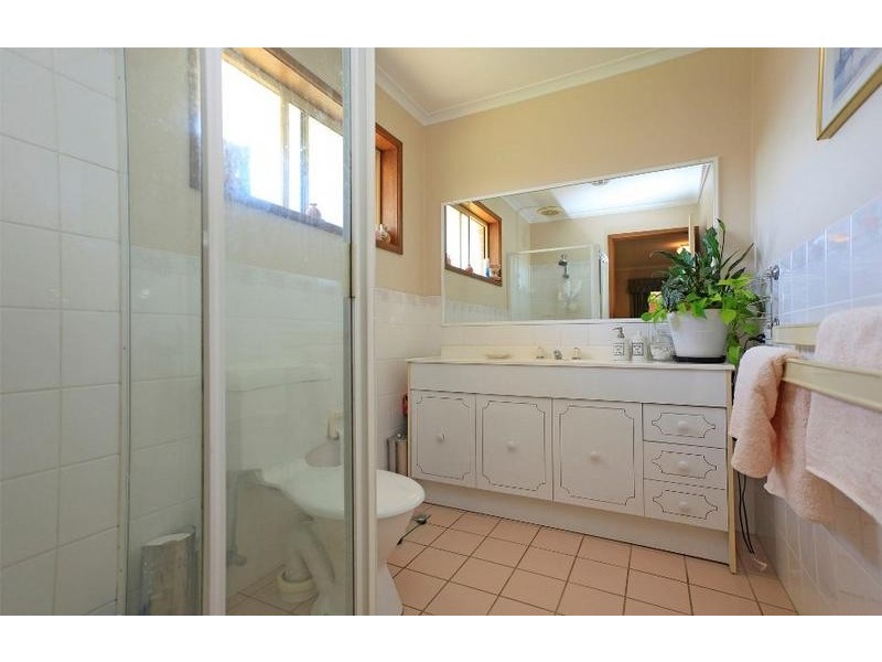 35 Hallam Street, Glenroy NSW 2640