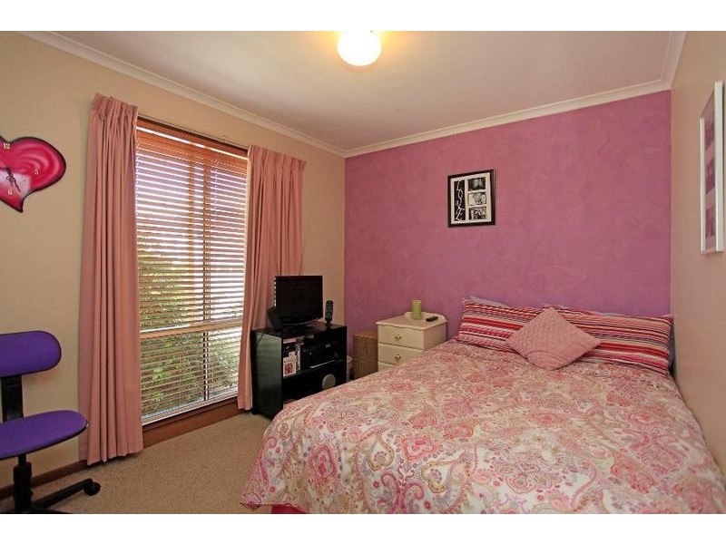 35 Hallam Street, Glenroy NSW 2640