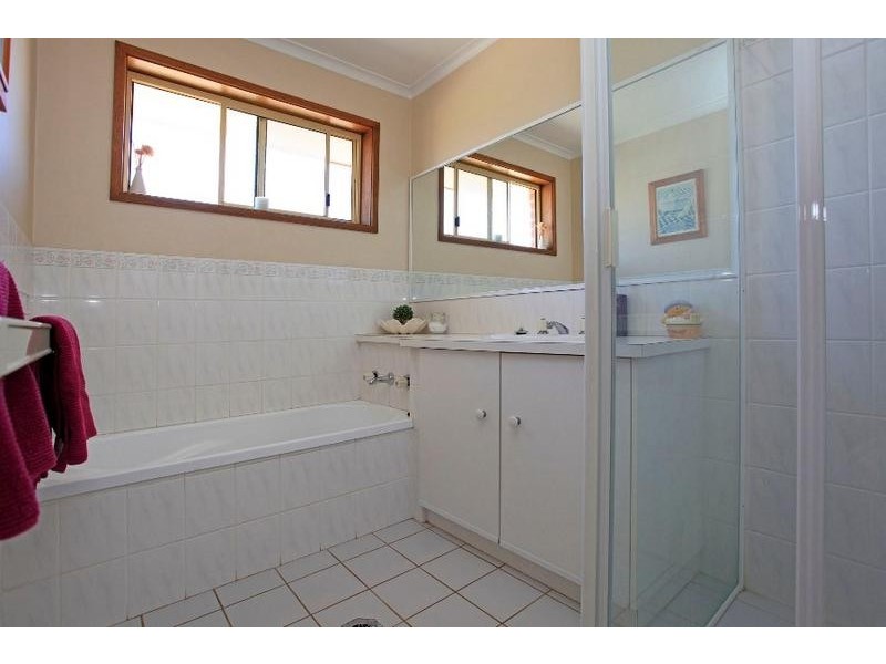 35 Hallam Street, Glenroy NSW 2640