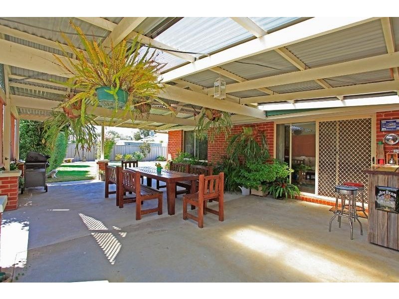 35 Hallam Street, Glenroy NSW 2640