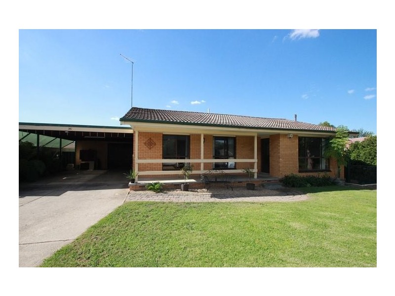 36 Buffalo Crescent, Thurgoona NSW 2640