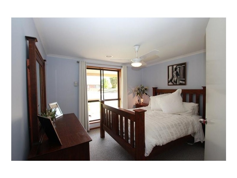 36 Buffalo Crescent, Thurgoona NSW 2640