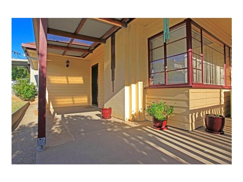 231 Bernhardt Street, East Albury NSW 2640