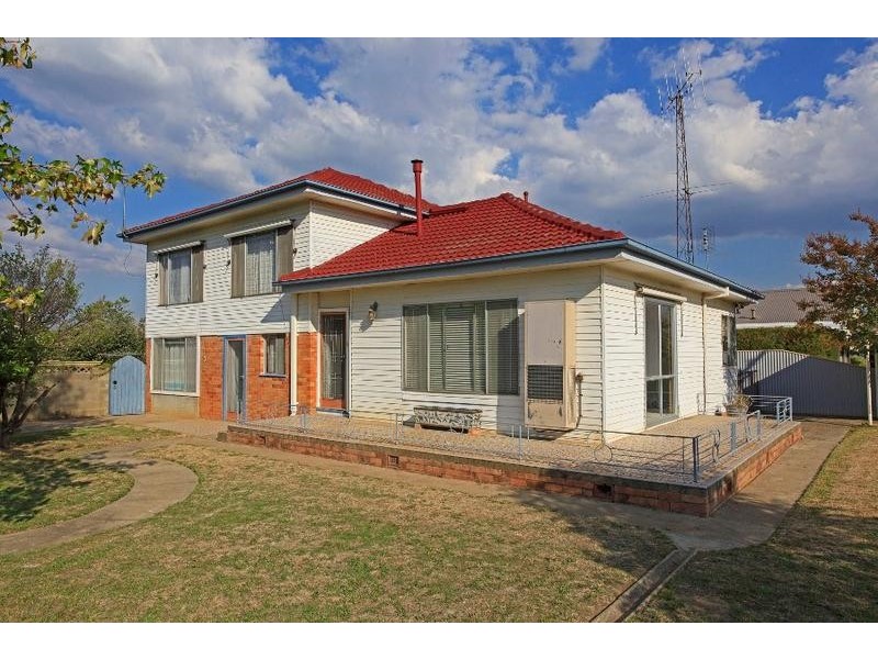 998 Tullimbar Street, North Albury NSW 2640