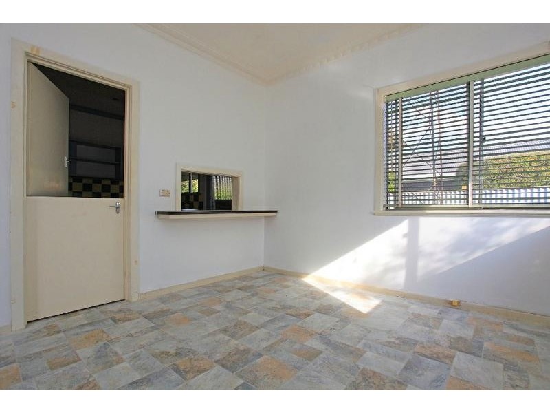 998 Tullimbar Street, North Albury NSW 2640