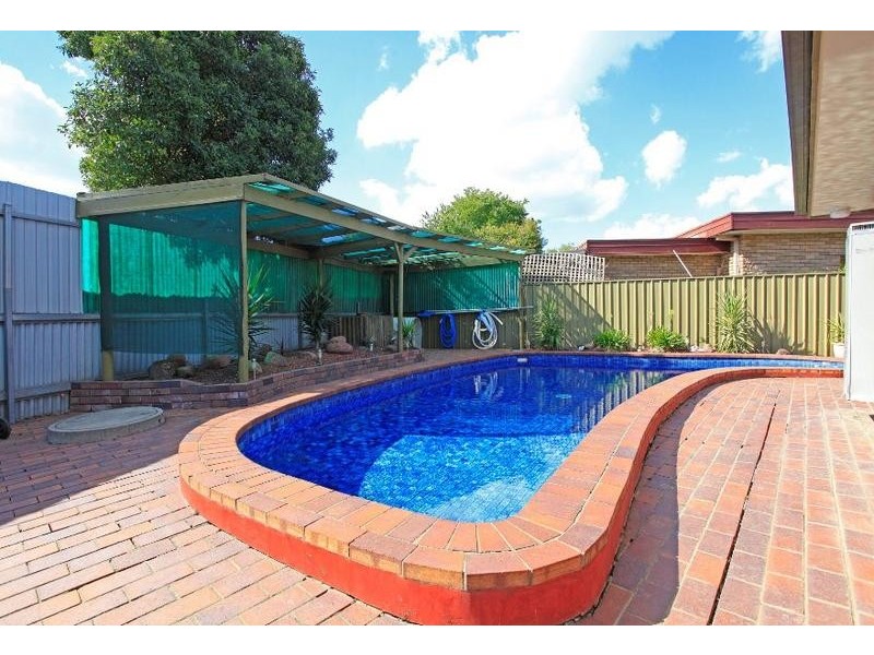 340 Cheyenne Drive, Lavington NSW 2641