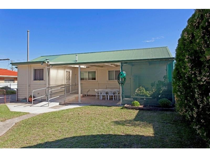 496 Prune Street, Lavington NSW 2641