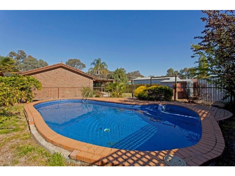362 Kaitlers Road, Lavington NSW 2641
