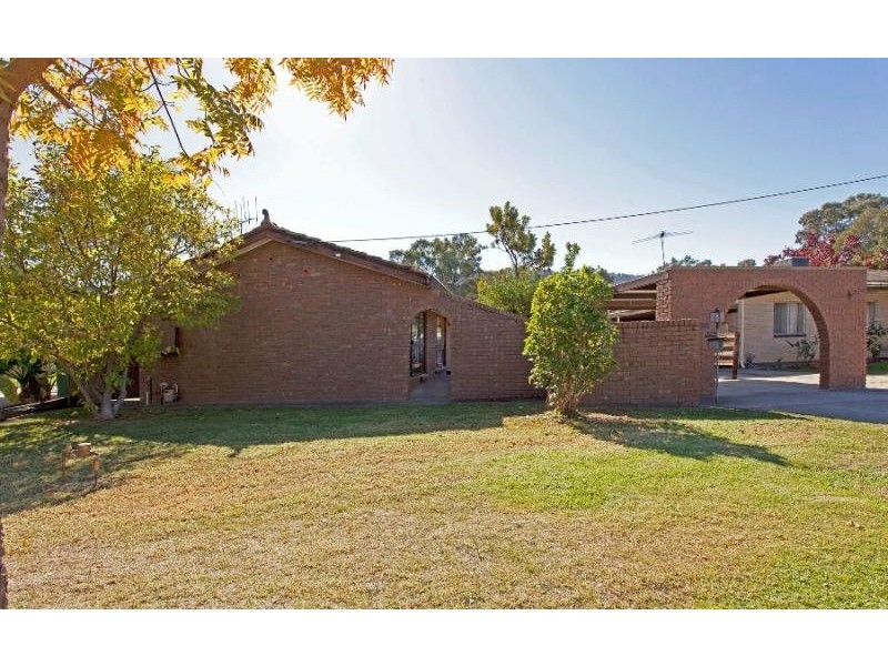 362 Kaitlers Road, Lavington NSW 2641