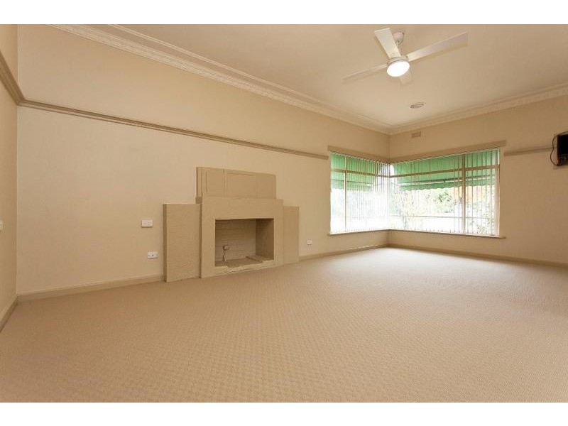 1056 Corella Street, North Albury NSW 2640