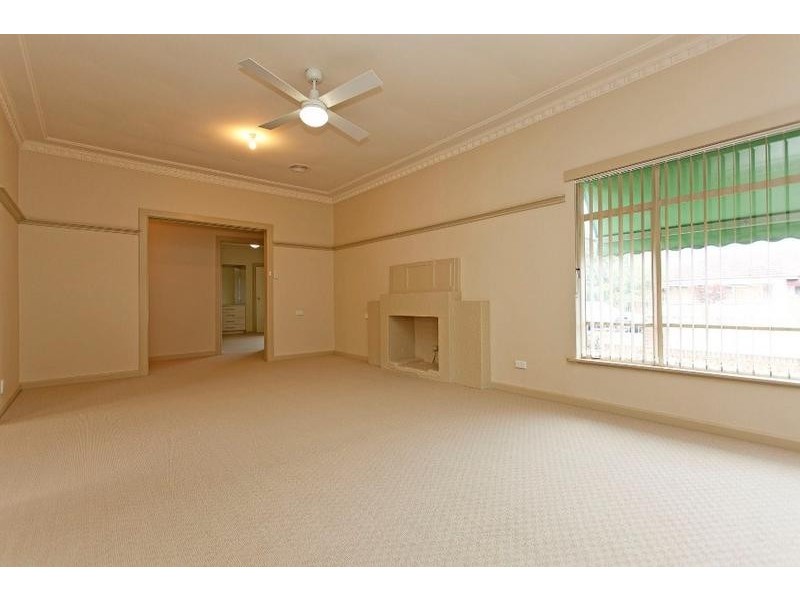 1056 Corella Street, North Albury NSW 2640