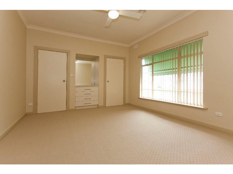 1056 Corella Street, North Albury NSW 2640