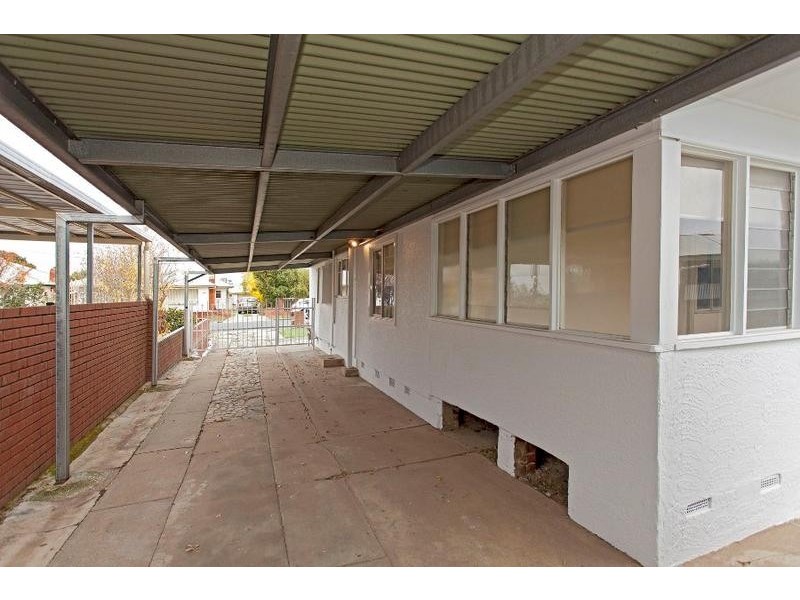 1056 Corella Street, North Albury NSW 2640